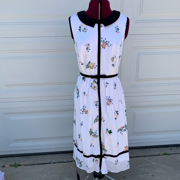 torrid Dresses & Skirts - Disney Torrid Alice in Wonderland dress